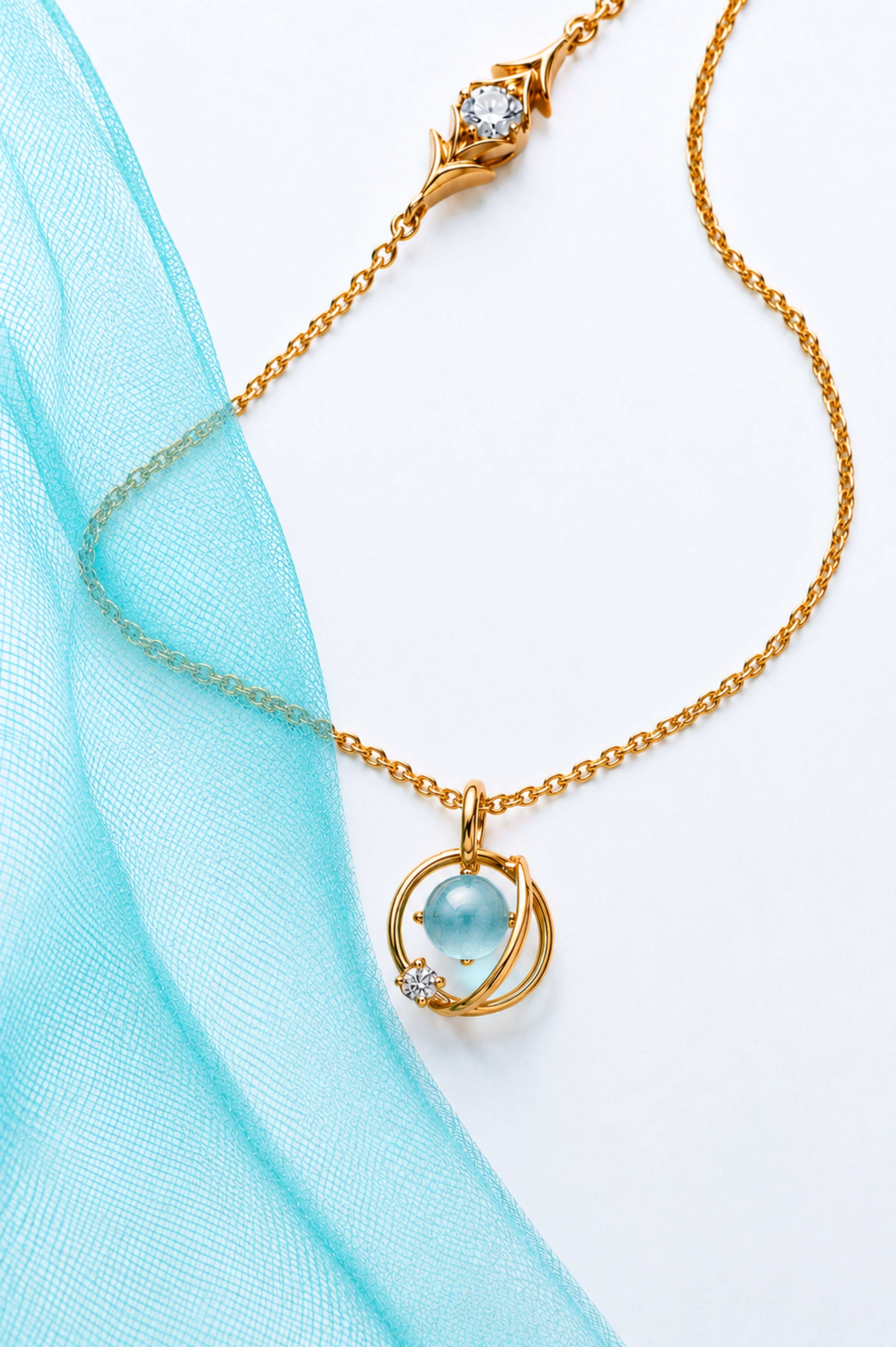 Minimal gold plated necklace for women