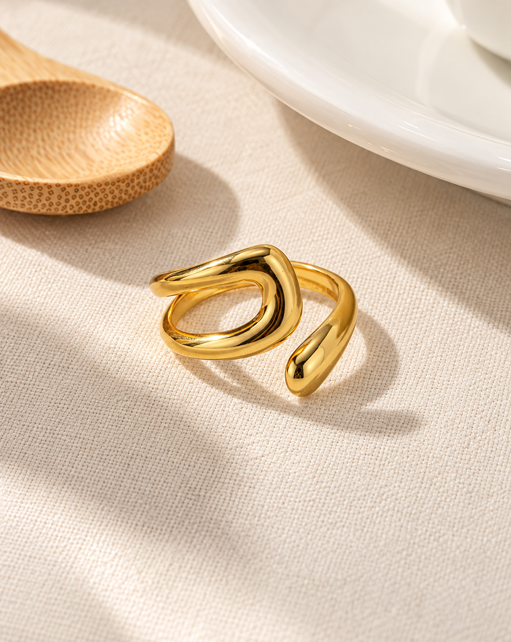 Gold Plated Sculpted Infinity Wave Open Ring for Women - product image 4