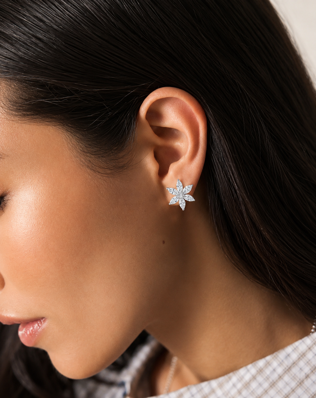 Moissanite Starburst Stud Earrings | Platinum-Plated S925 Silver