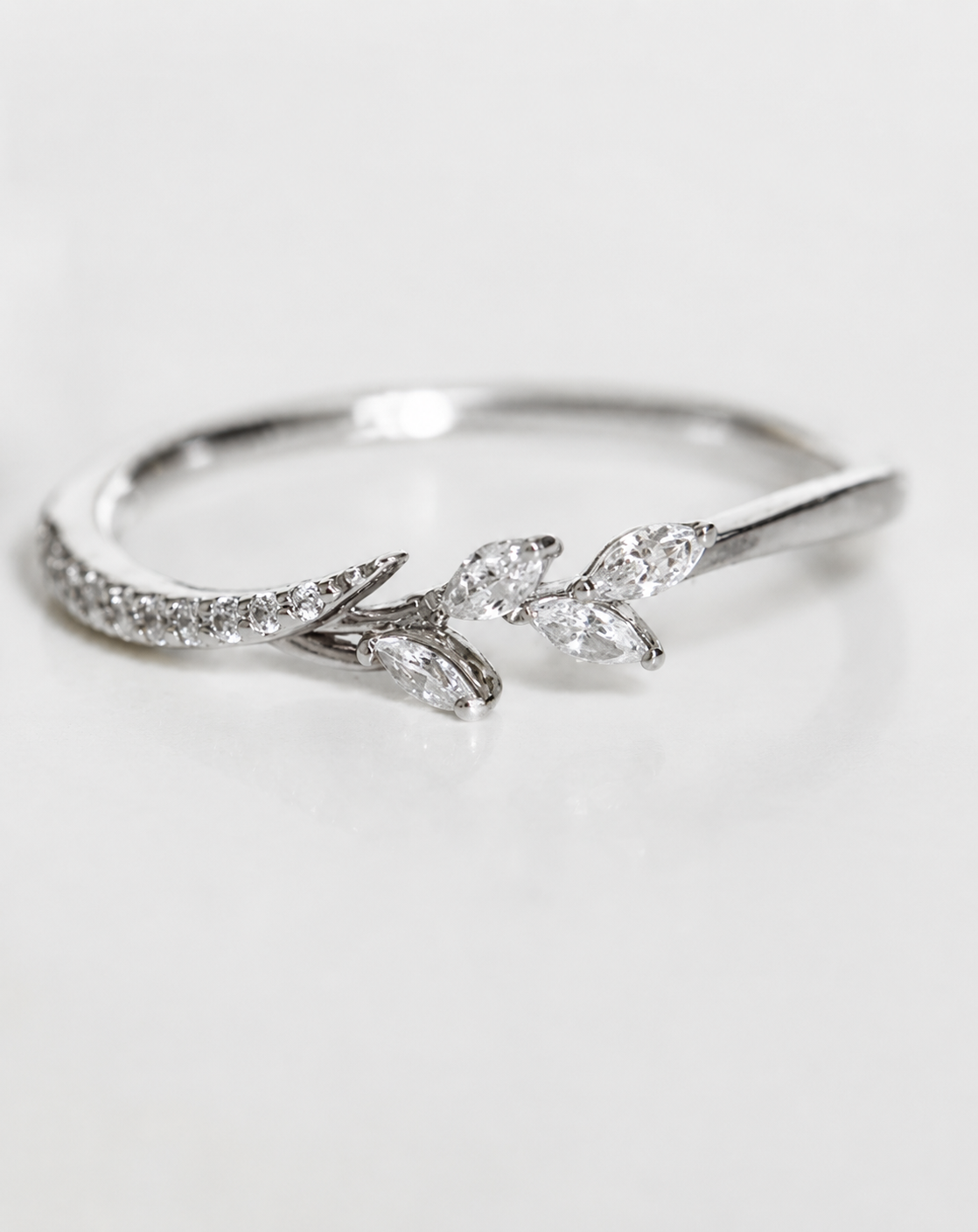 Women's European And American Luxury Flower Branch Ring