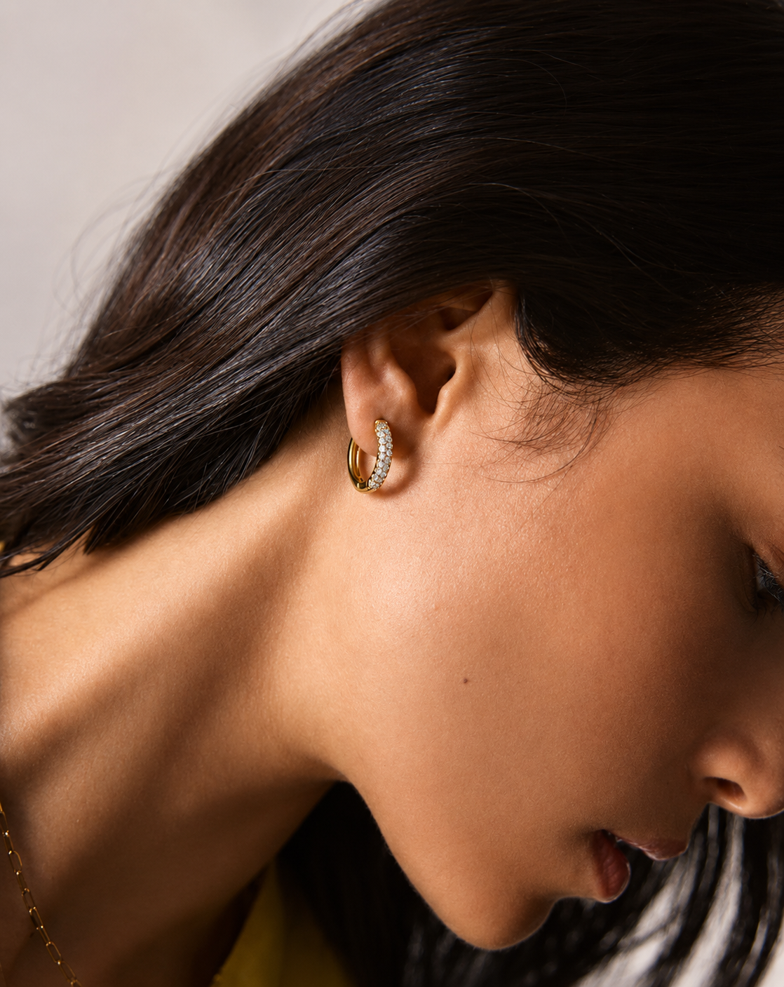Diamond-studded Earring Titanium Steel Gold Simplicity