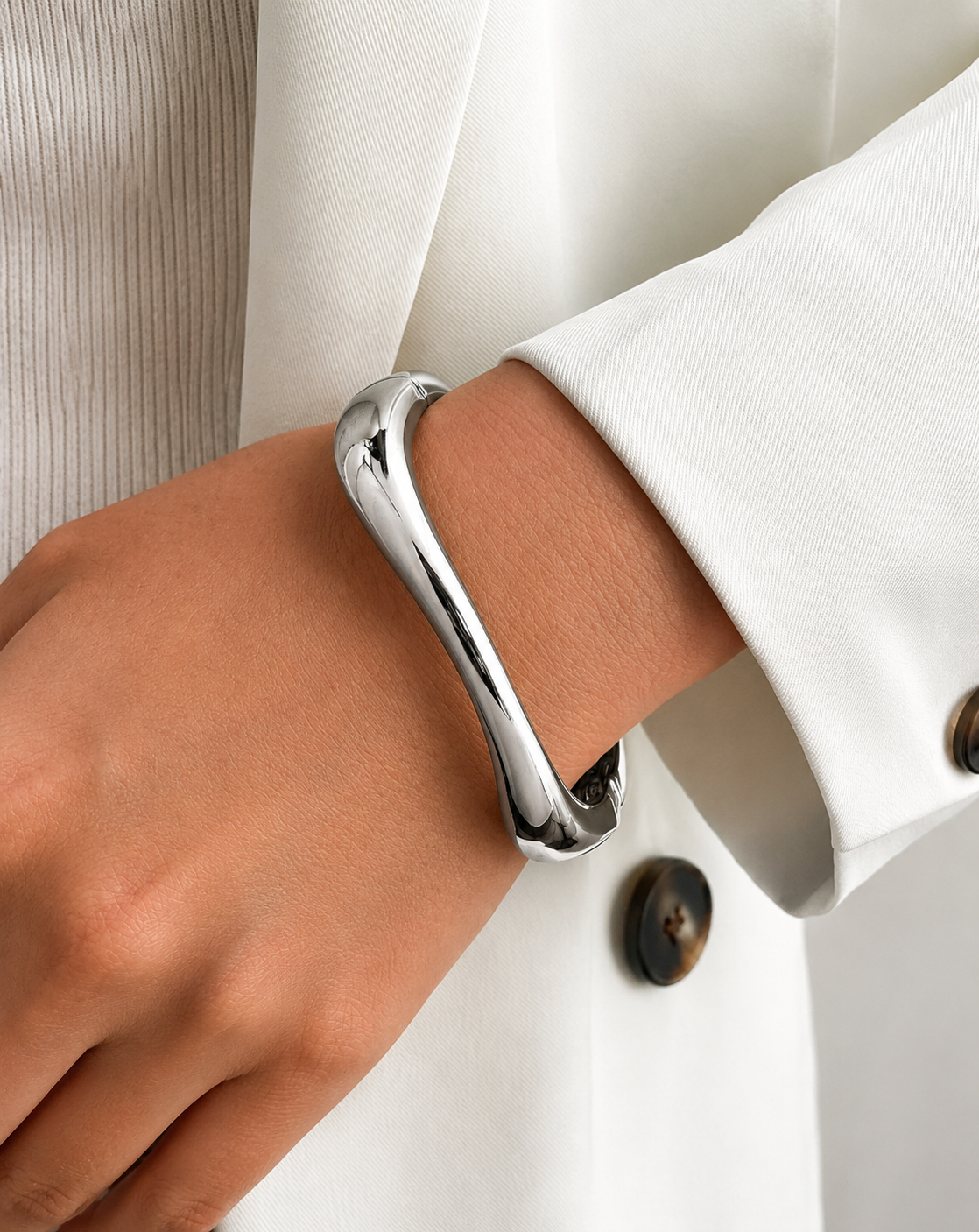 Minimalist Glossy Cuff Bracelet | Electroplated Alloy for Women