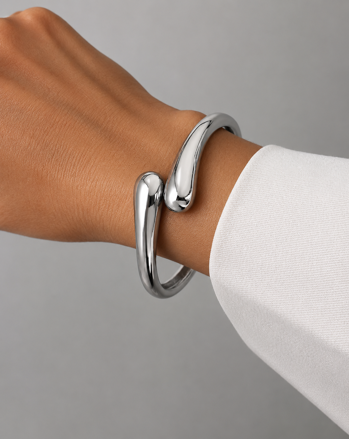 Minimalist Glossy Cuff Bracelet | Electroplated Alloy for Women