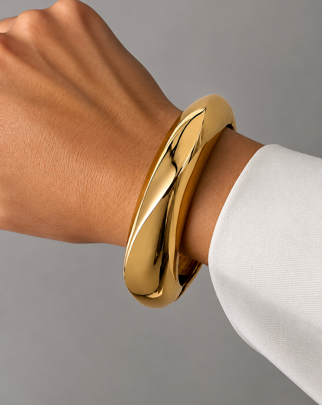 Minimalist Glossy Cuff Bracelet | Electroplated Alloy for Women