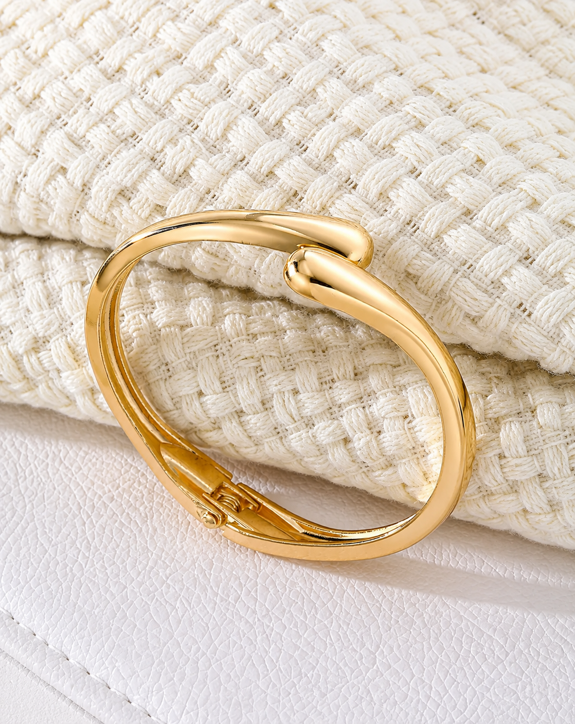 Minimalist Glossy Cuff Bracelet | Electroplated Alloy for Women