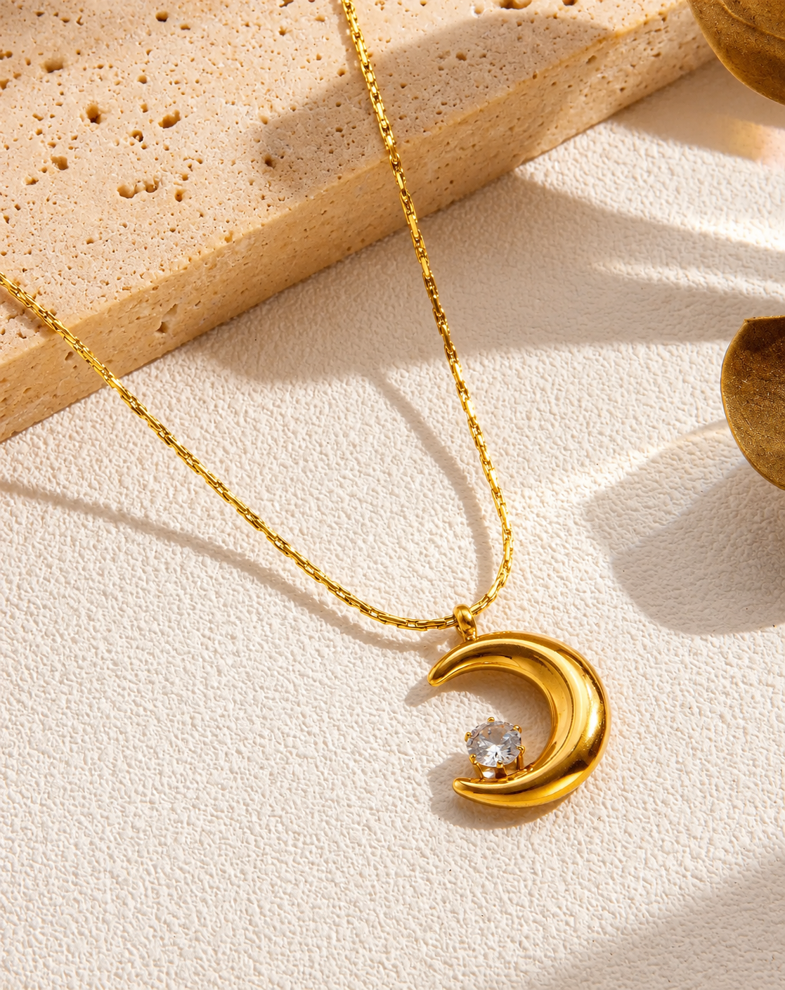 Moon Phase Pendant Necklace for Women | Gold & Silver
