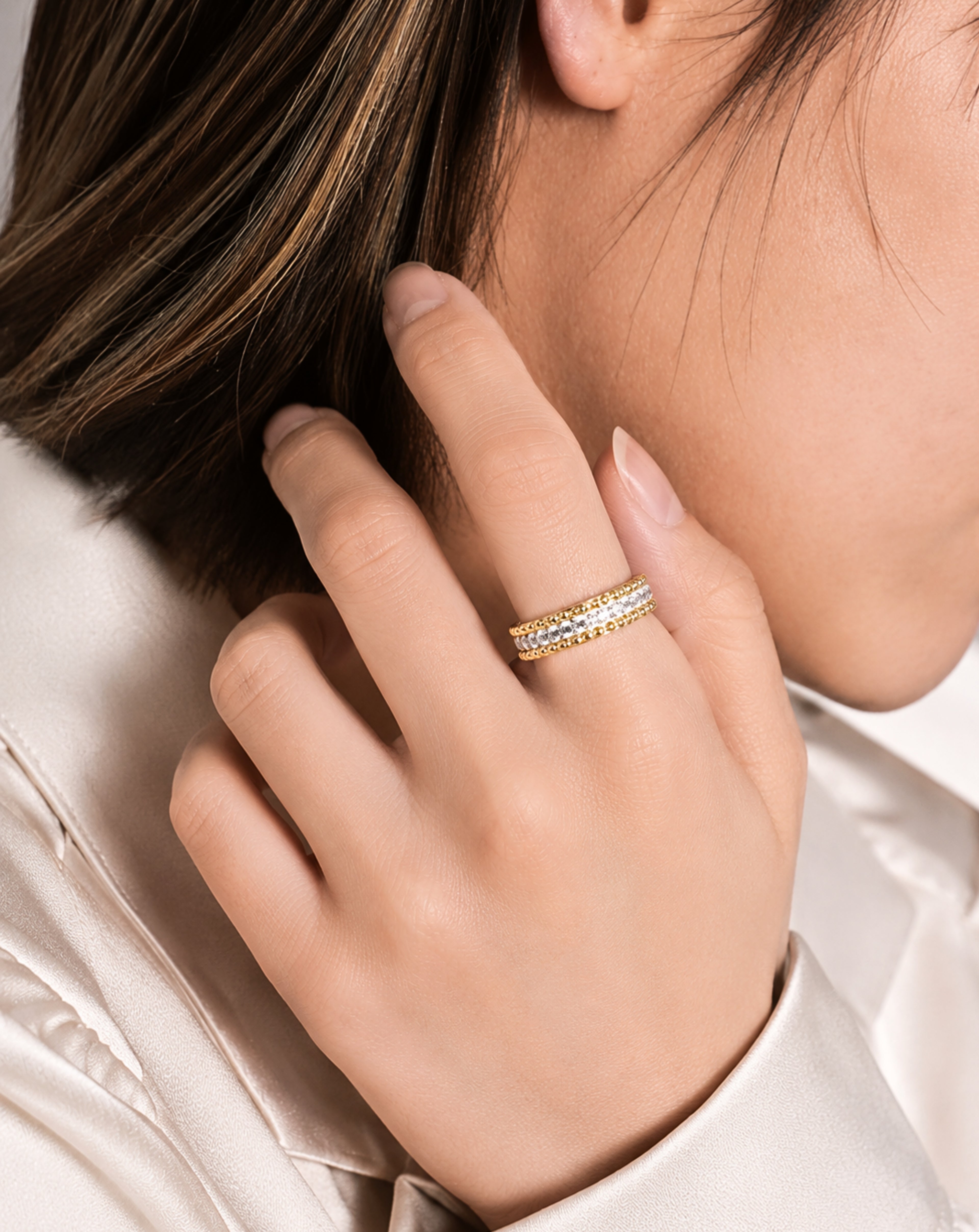 Gold-plated Stainless Steel Single Row Diamond Ring