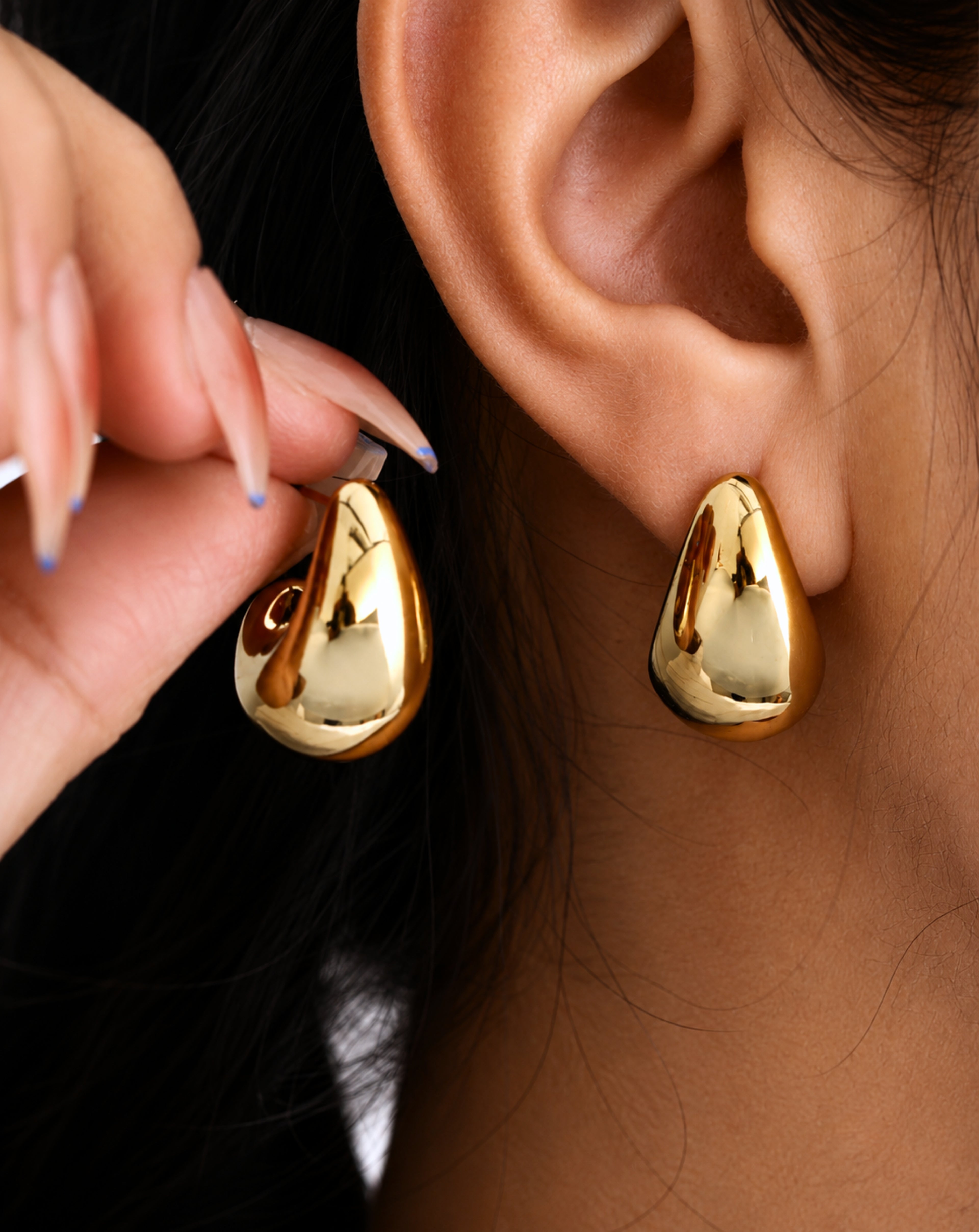 Ins Viral Luxury Earrings, High-End Beach Vacation Style, Geometric Bold Studs & Hoops For Women