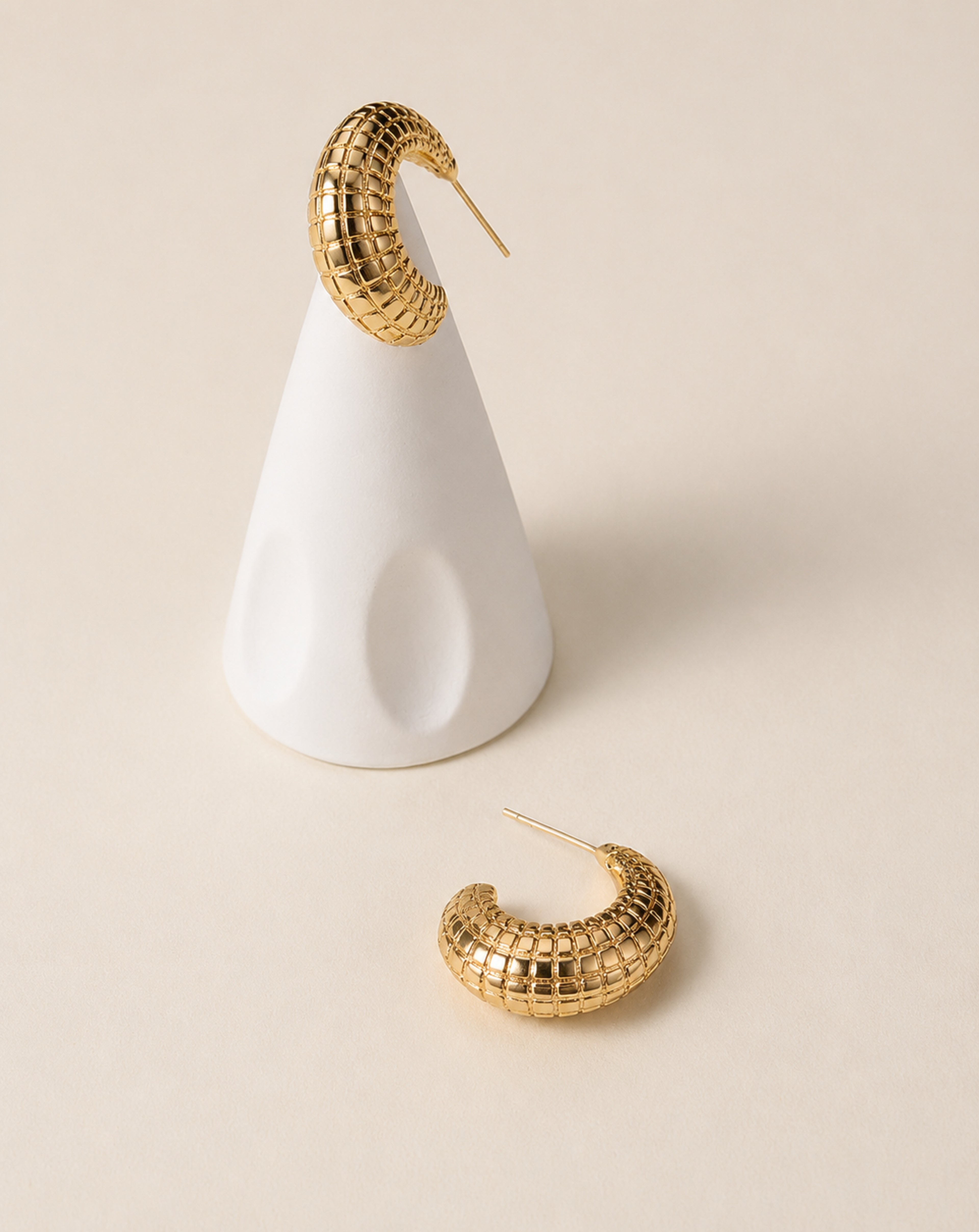 Temperament Niche Design Female Personality Earrings