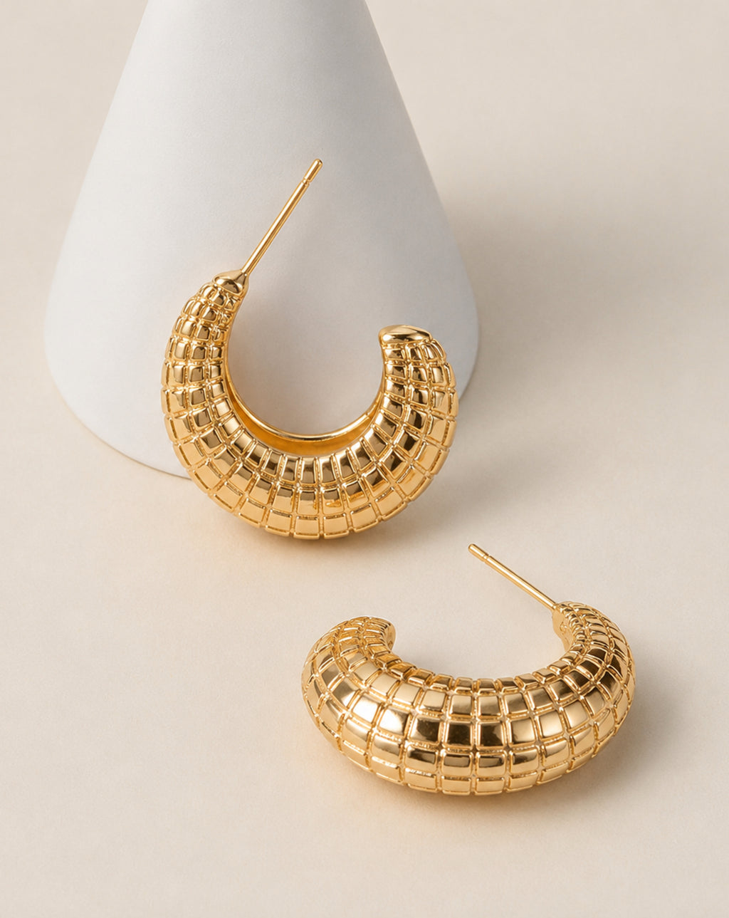 Temperament Niche Design Female Personality Earrings