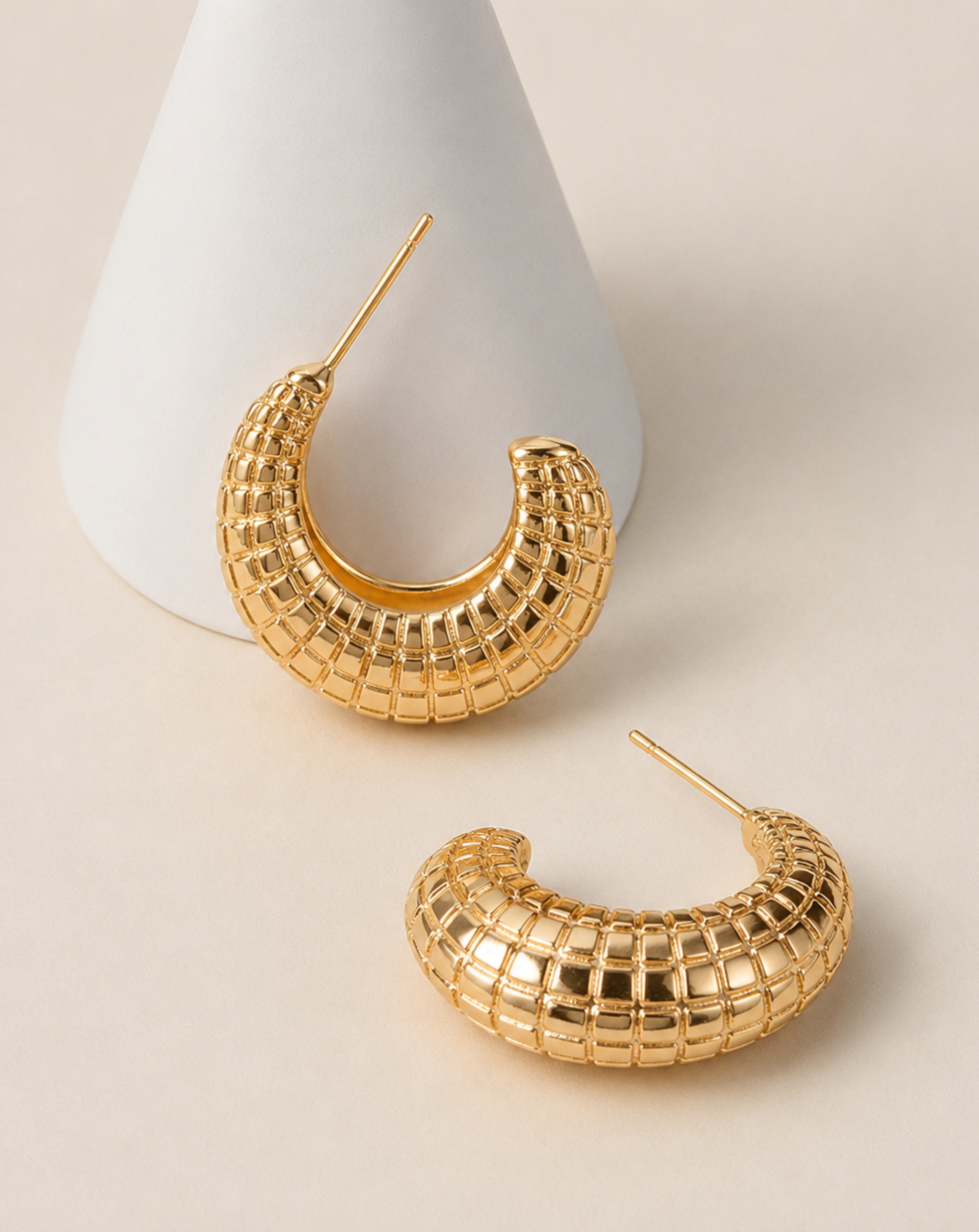 Temperament Niche Design Female Personality Earrings