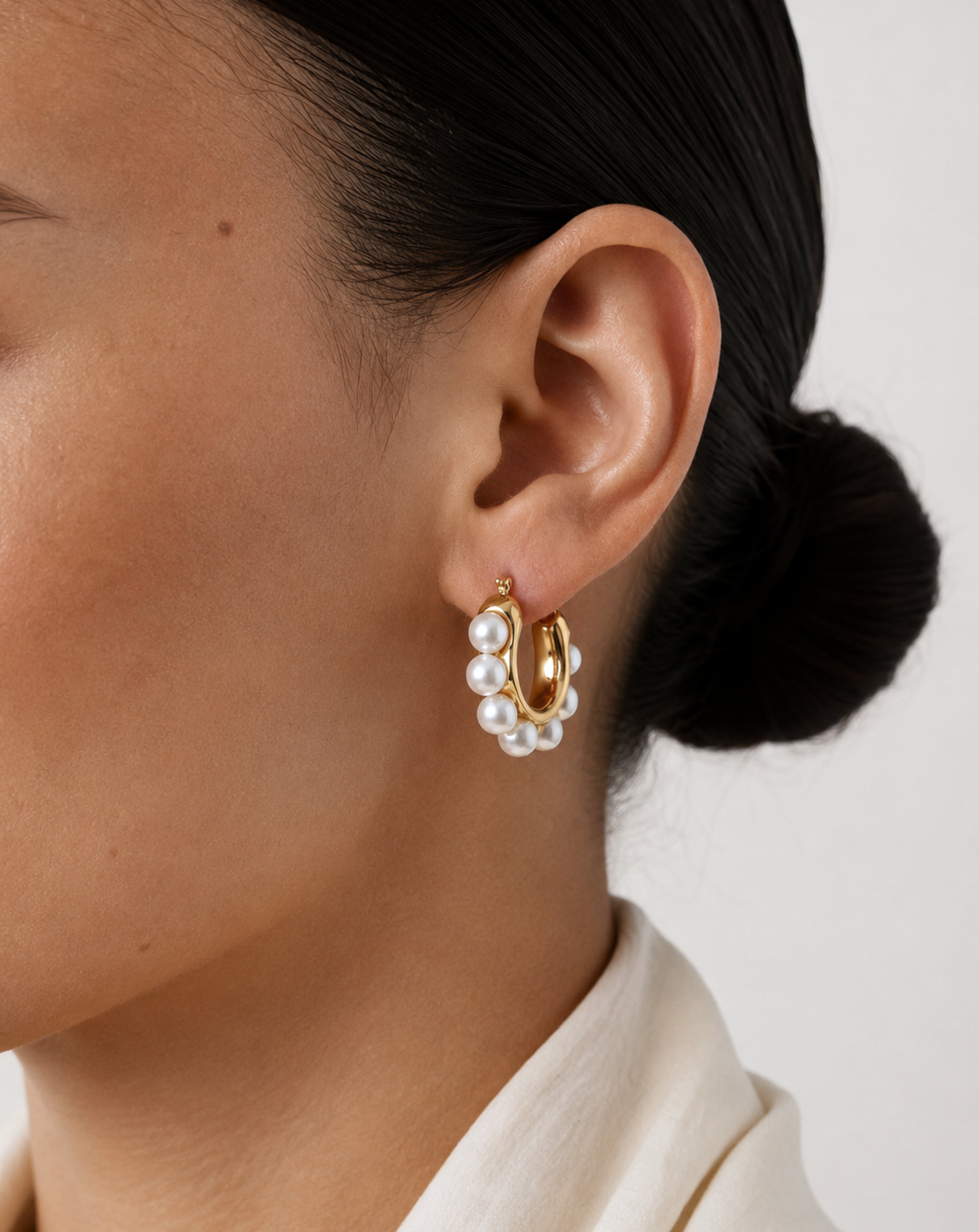 European American French Retro U-shaped Pearl Earring Girl