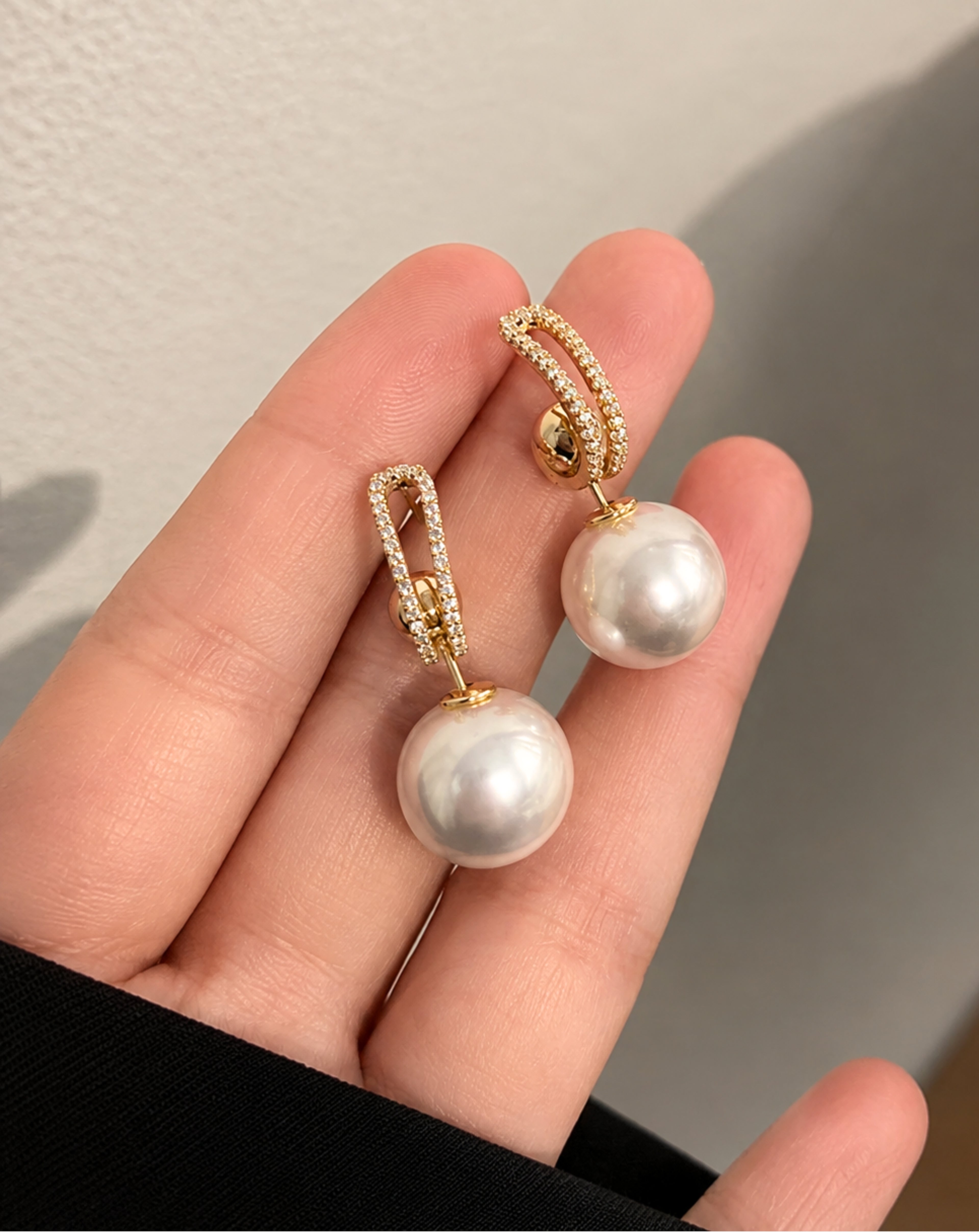 Multiple Ways To Wear Pearl Earrings Eardrops Women's Exquisite