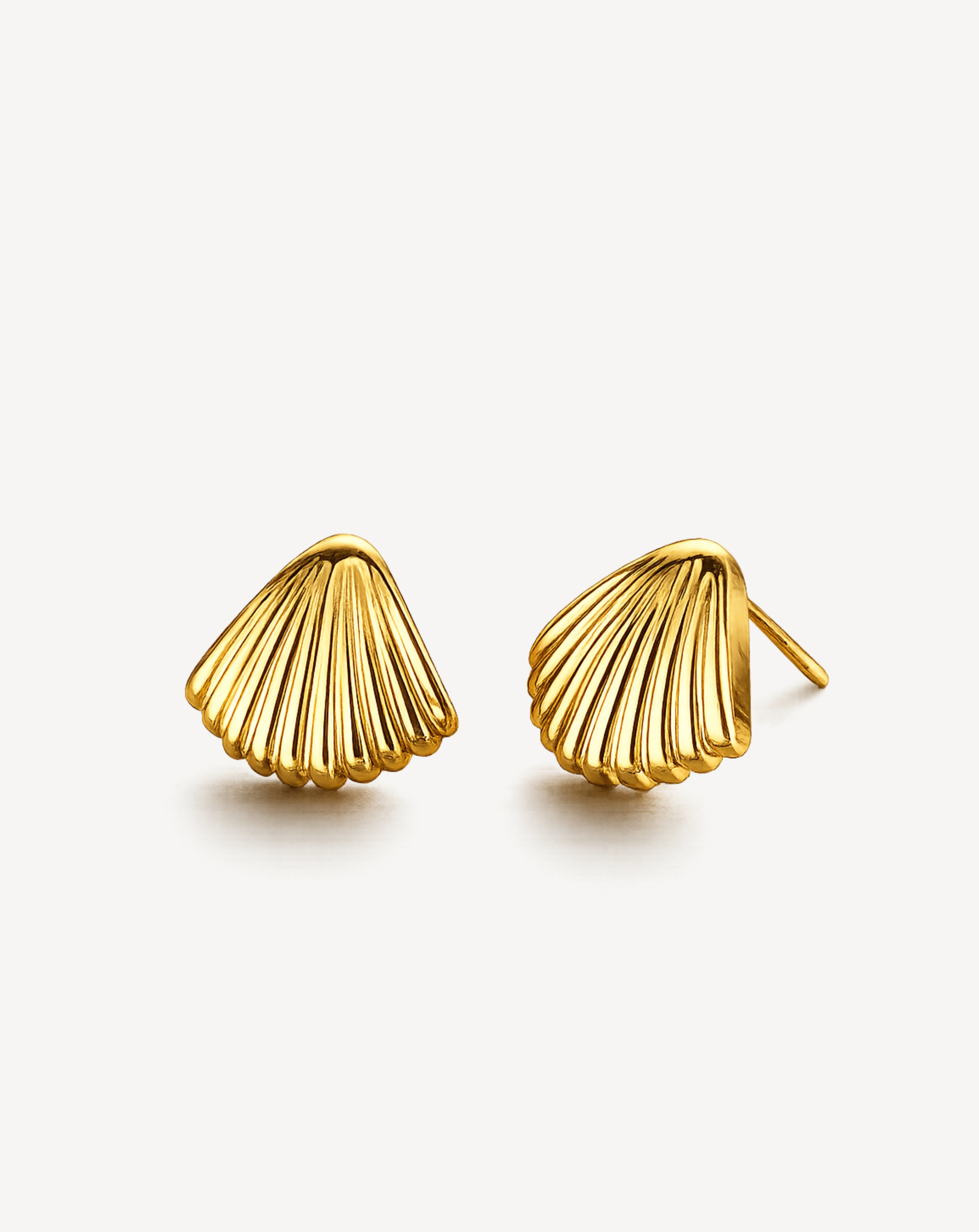 New Retro Niche Design Shell Earrings, Light Luxury Personality Simple Studs, All-Match Geometric Jewelry For Women