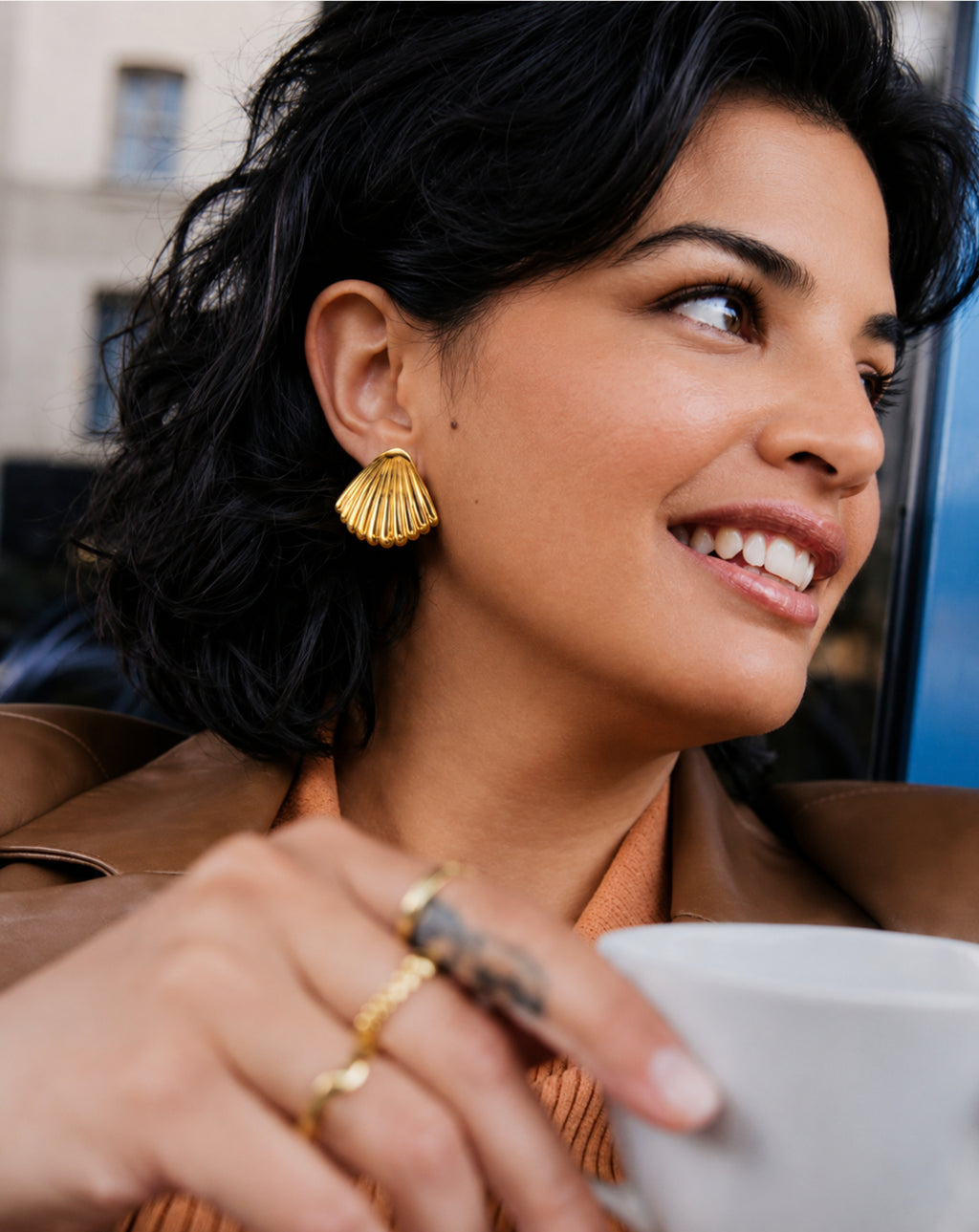 New Retro Niche Design Shell Earrings, Light Luxury Personality Simple Studs, All-Match Geometric Jewelry For Women