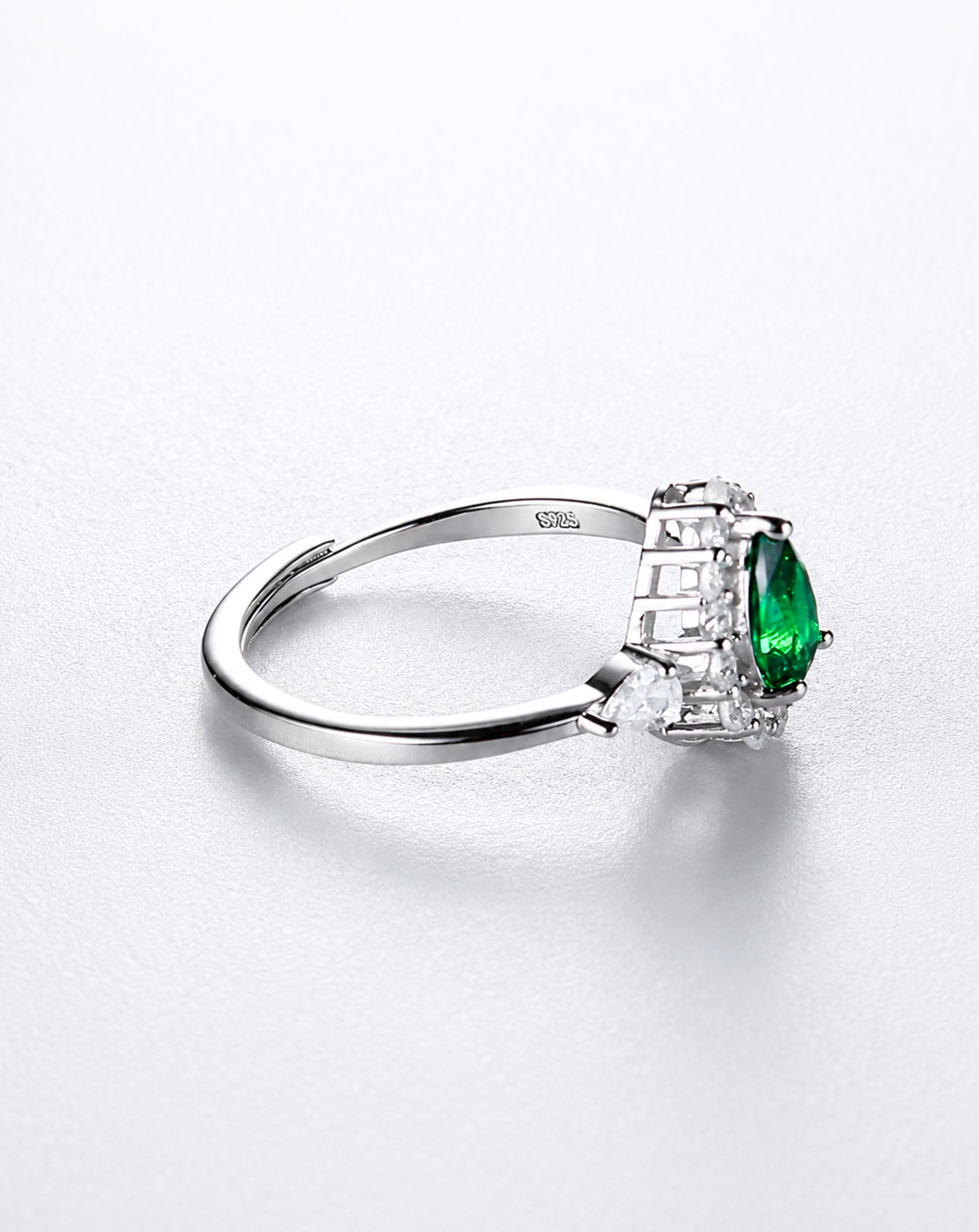925 Sterling Silver Emerald Green Pear Ring | Adjustable Luxury Ring for Women