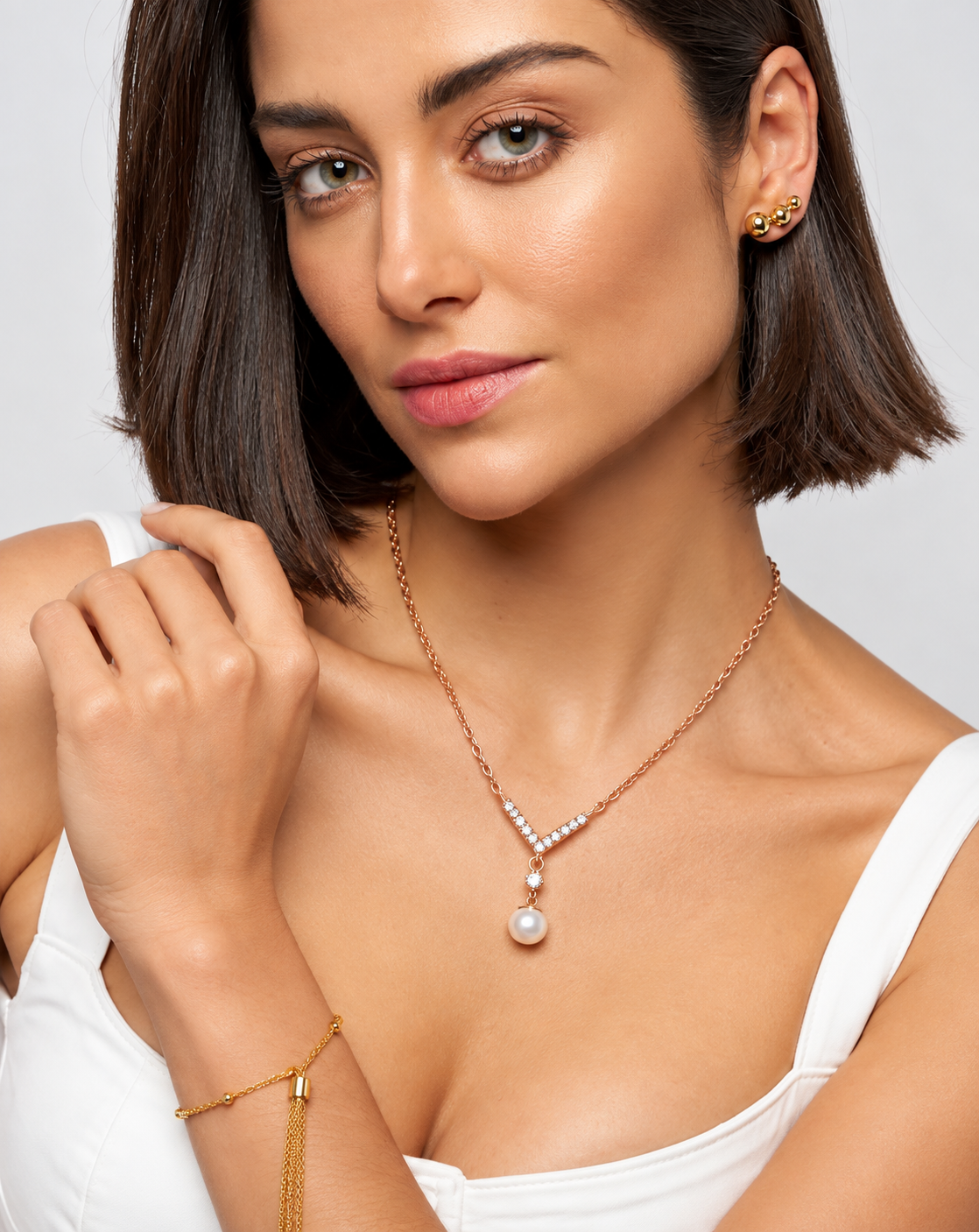 Rose Gold Plated Pearl & Crystal Pendant Necklace for Women - product image 3