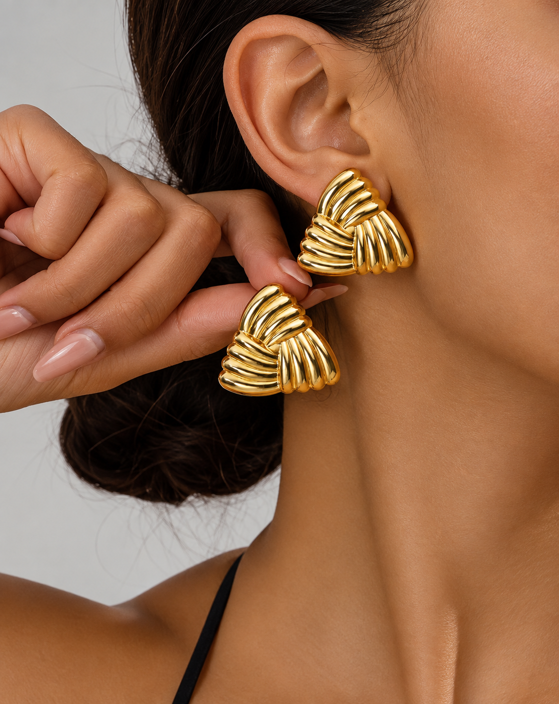 Gold Plated Sculpted Wave Stud Earrings for Women - product image 2