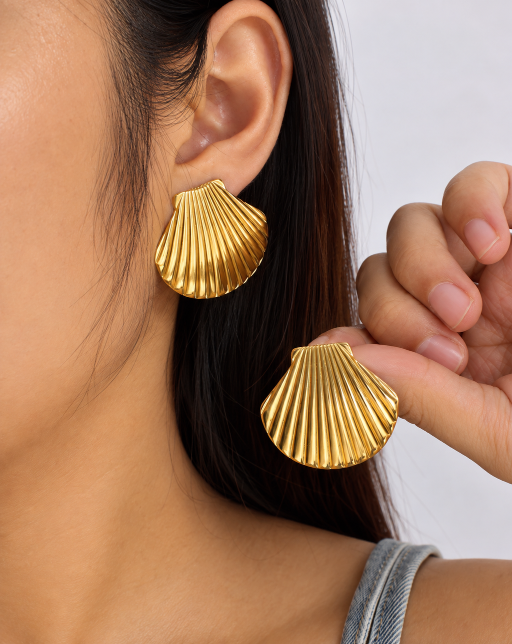 Gold Plated Shell Stud Earrings for Women - product image 2