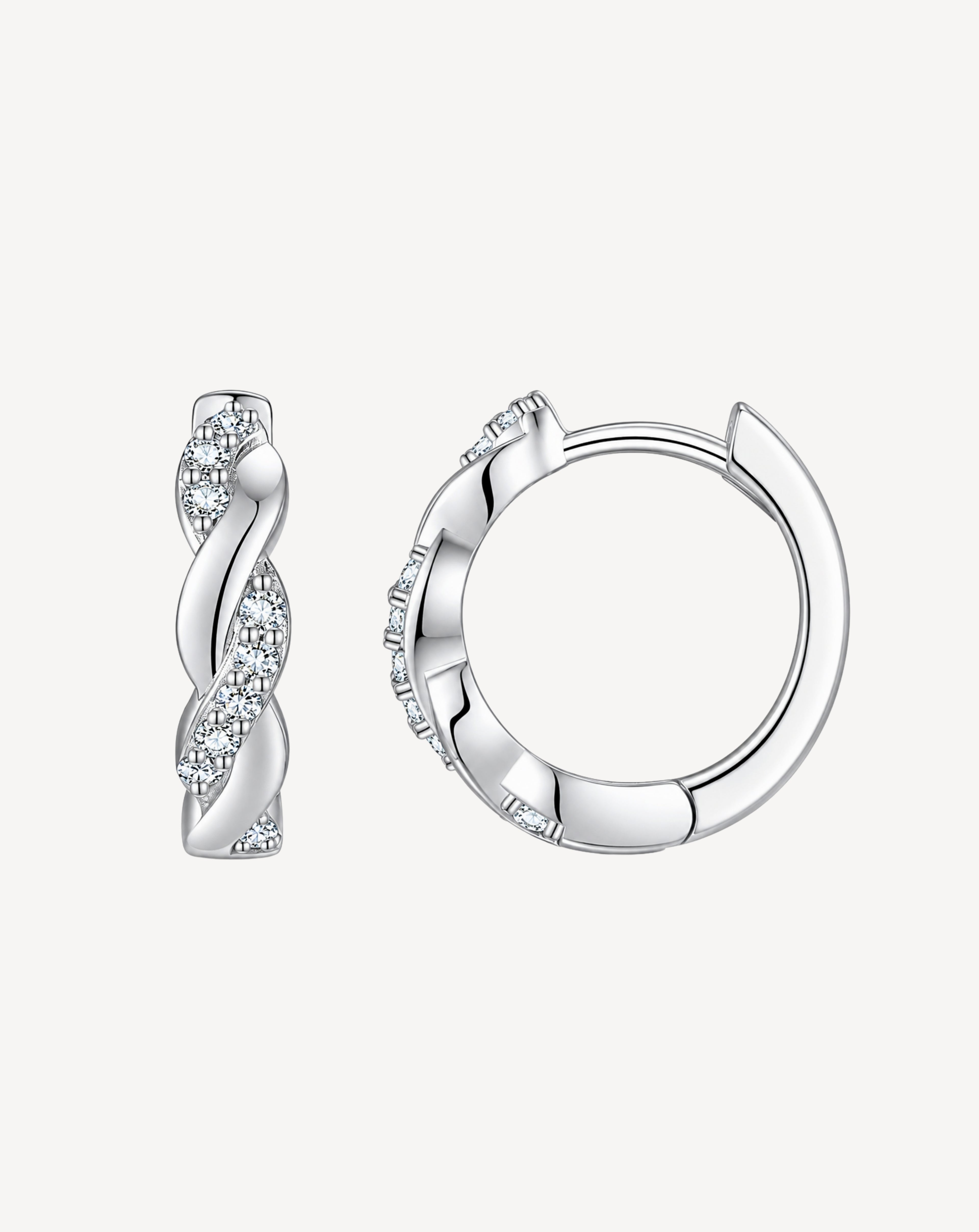 A Luxurious And Fashionable Minimalist Jewelry Earring Set Featuring Top-quality Moissanite Stones, Made Of S925 Silver Electroplated With Platinum.